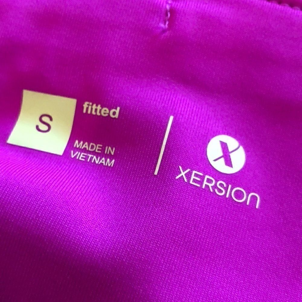 Xersion bright pink fun mesh calf capris fitness - Picture 5 of 6